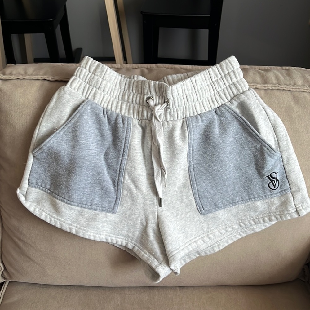 Victoria’s Secret Sweatshorts - Small